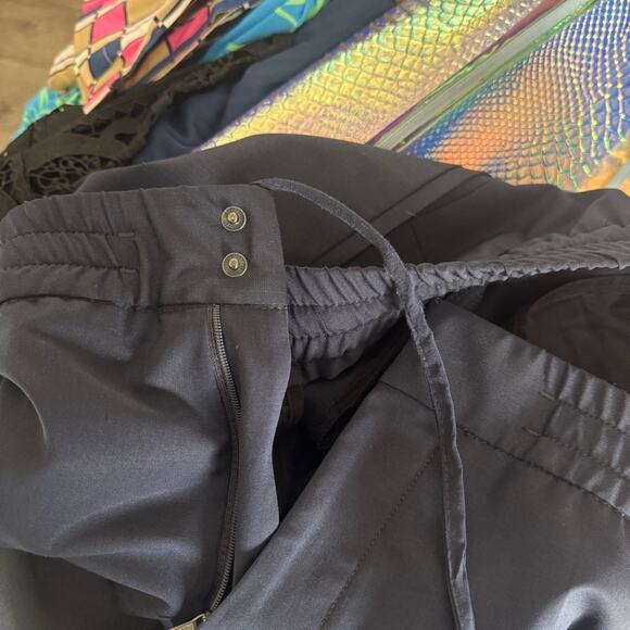 Hugo Boss wool blend navy blue trousers with elastic band in back and flat front - Picture 9 of 14